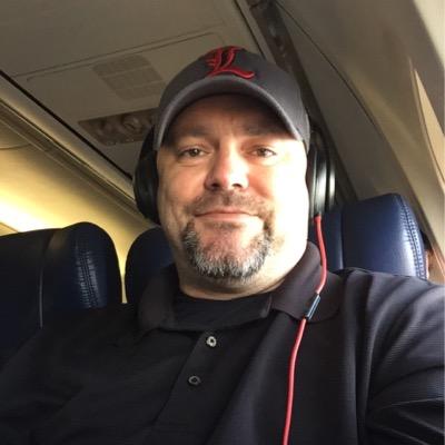 Profile Picture of John Latshaw (@lattyshaw) on Twitter