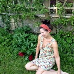 Profile Picture of Helen Mulloy Reid (@wildthymeflowerdesign) on Myspace