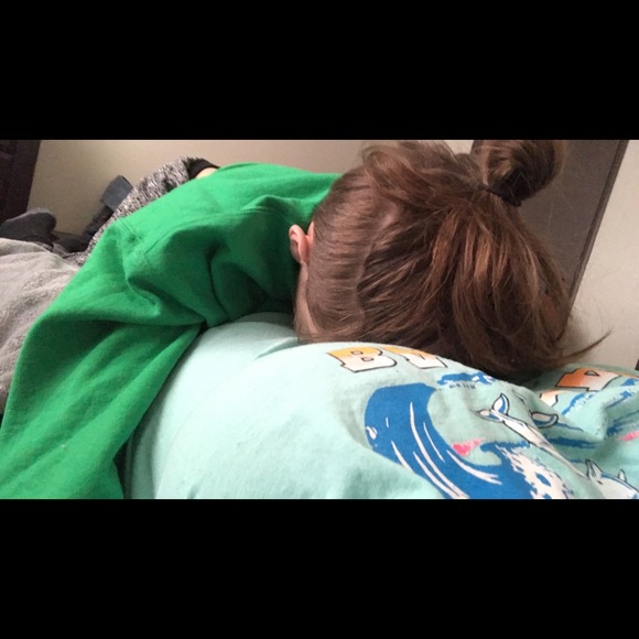 Profile Picture of Mikaila Nichting (@nichting16) on Poshmark