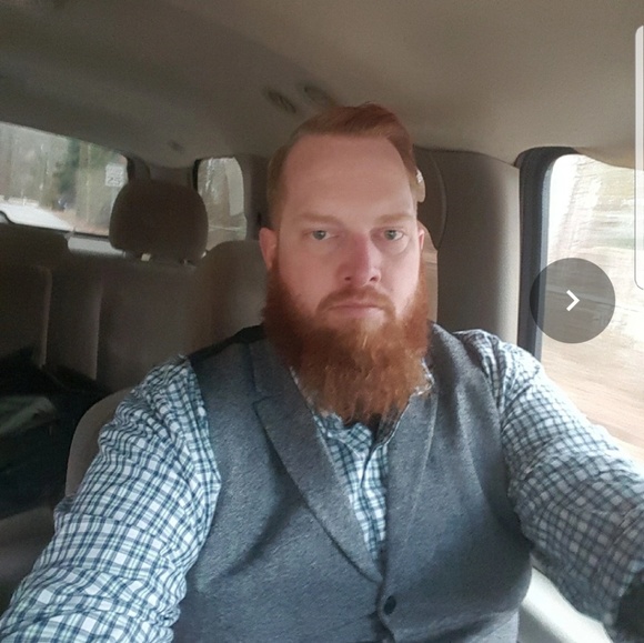 Profile Picture of Michael Collins (@mshinec) on Poshmark