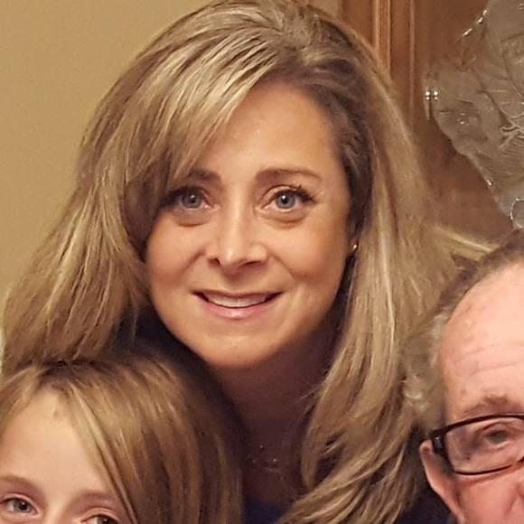 Profile Picture of Kimberley Tepperman (@ktepperman) on Poshmark