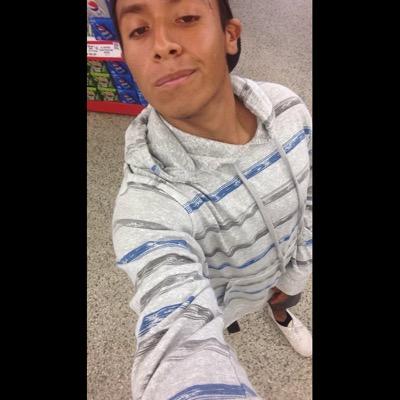 Profile Picture of James Zaragoza (@jameszaragoza1) on Twitter