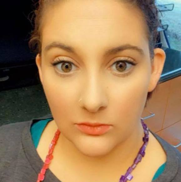 Profile Picture of Alexaundra Timmons (@alexaundrat) on Poshmark