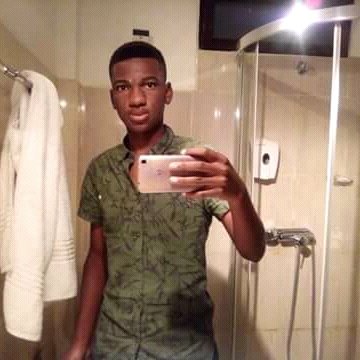 Profile Picture of Vusi LongaM (@TheVince_Sage) on Twitter