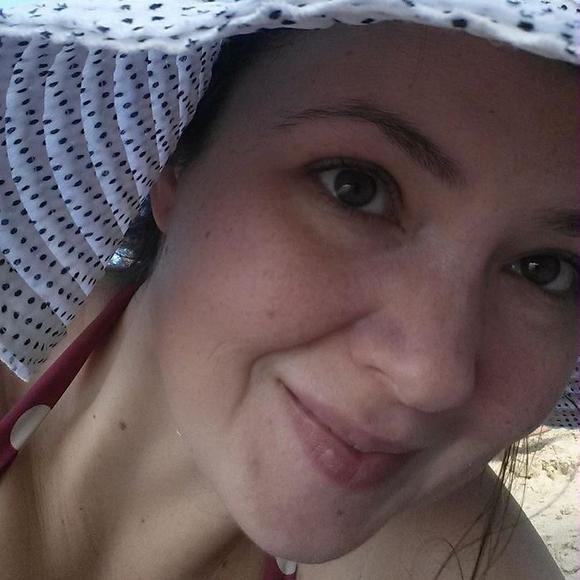 Profile Picture of Miriam Browning-nance (@miriambn00) on Poshmark