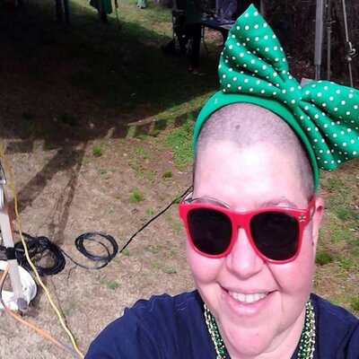 Profile Picture of Dee Osborne (@MommaDeeO) on Twitter