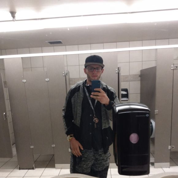 Profile Picture of Bradford Arnold (@fearitself888) on Poshmark