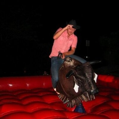 Profile Picture of Thomas Bride (@tombride10) on Twitter