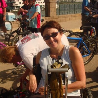 Profile Picture of Penny Roberts (@PenelopeRoberts) on Twitter