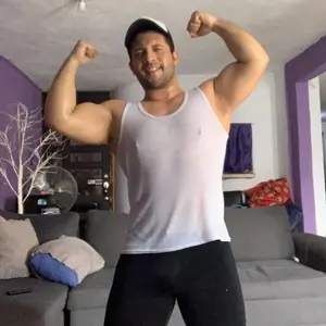 Profile Picture of Néstor IG (@nestorislasig) on Tiktok