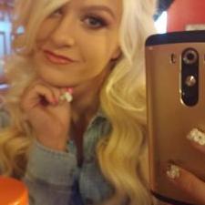 Profile Picture of Alexis George (@AlexisGeorge2) on Twitter