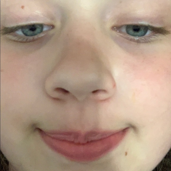 Profile Picture of Alice Fancher (@allie_double) on Poshmark