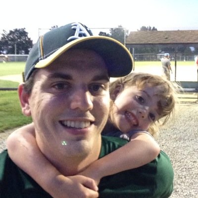 Profile Picture of Phillip Reinhardt (@reinhardt2435) on Twitter