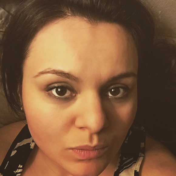 Profile Picture of Floris Radulescu (@floriscatana) on Poshmark