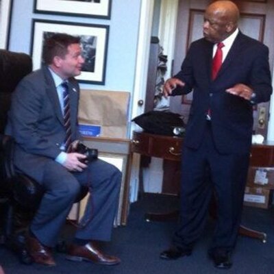 Profile Picture of Brandon Ponder (@ushouldponderit) on Twitter