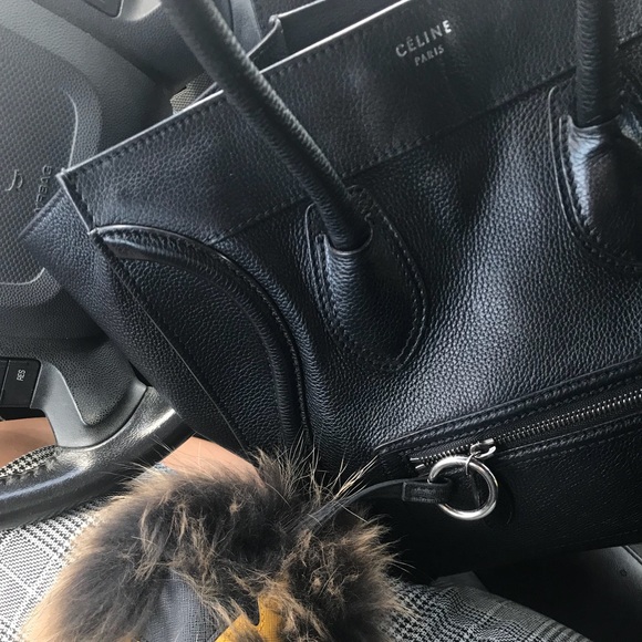 Profile Picture of Ava Torino (@thesideshop) on Poshmark