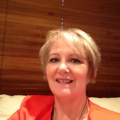 Profile Picture of Elizabeth Bourke (@ElizabethBourk4) on Twitter