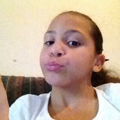 Profile Picture of Chloe Elaine Clay (@chloeelaineclay) on Twitter