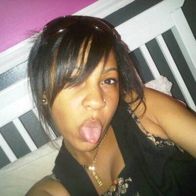 Profile Picture of Mercedes Trader (@MizzMercedesMel) on Twitter