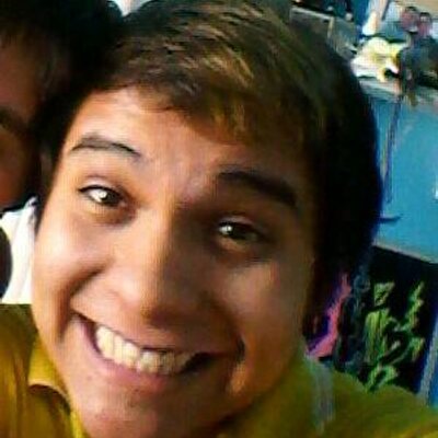 Profile Picture of Alex Grine (@almoo04) on Twitter