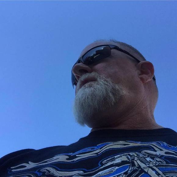 Profile Picture of Tim Curry (@flhtk103hd) on Poshmark