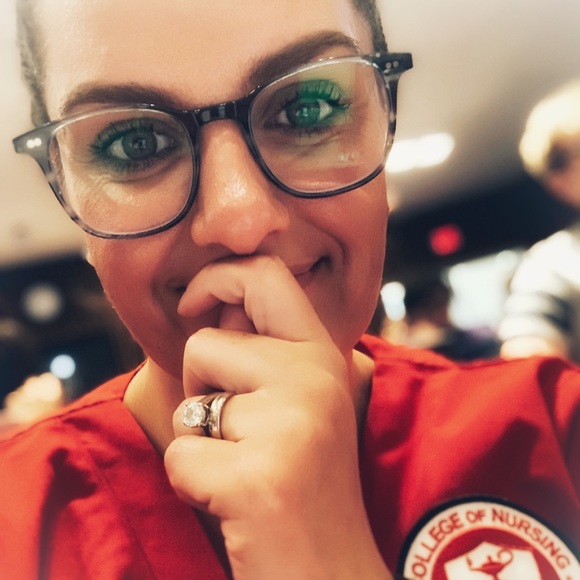 Profile Picture of Christina Stropes (@c_stropes) on Poshmark