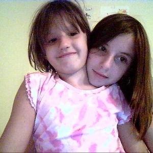 Profile Picture of Claire Ewing (@pabl0_x) on Myspace
