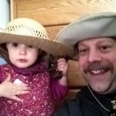 Profile Picture of Erik Sundin (@FireMedicBlues) on Twitter