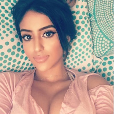 Profile Picture of FatimaAli (@fatima_ghulam) on Twitter