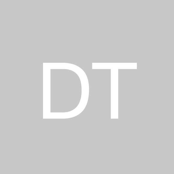 Profile Picture of David Thomasson (@thojd) on Poshmark