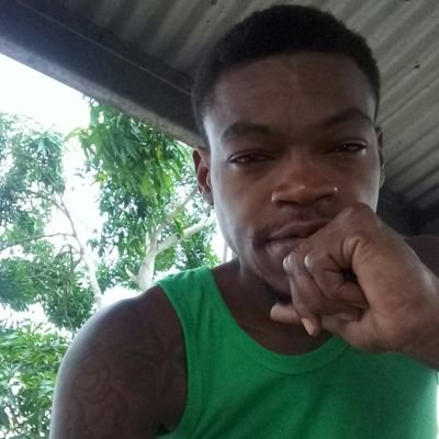 Profile Picture of Clinton Moon (@ClintonMoon7) on Twitter