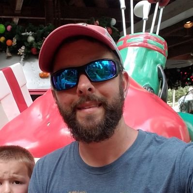 Profile Picture of Bruce Slabinski (@SlabinskiBruce) on Twitter