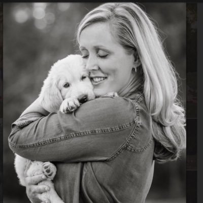 Profile Picture of Shelly Addison (@ShellyAJAddison) on Twitter