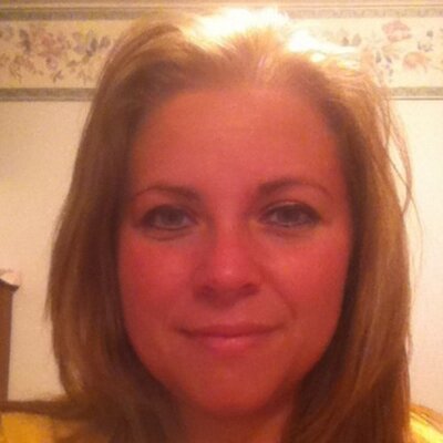 Profile Picture of Tiffany Arnett (@arnetter2007) on Twitter