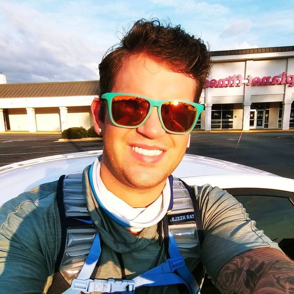 Profile Picture of Bobby Casey (@bobbydcasey15) on Poshmark