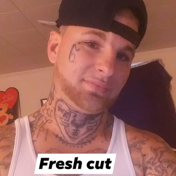Profile Picture of James Edward (@jamesedward170) on Poshmark