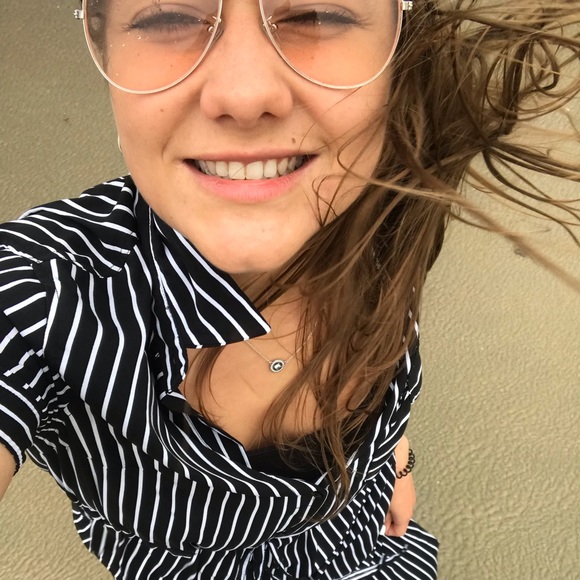 Profile Picture of Maryana Golovina (@mgolovina) on Poshmark