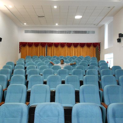 Profile Picture of Dr RAVINDRA AGARWAL (@fst13ravi) on Twitter