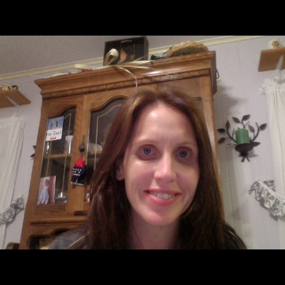 Profile Picture of Eileen Ziegler (@ezrn77) on Poshmark