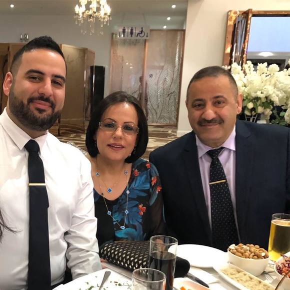 Profile Picture of Guli Sobbi (@gulisobbi) on Poshmark