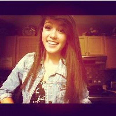 Profile Picture of Miranda Barrett (@_mirandabarrett) on Twitter