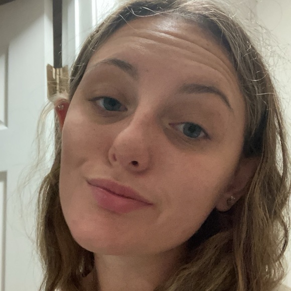 Profile Picture of Morgan Mendick (@mo7mendick) on Poshmark