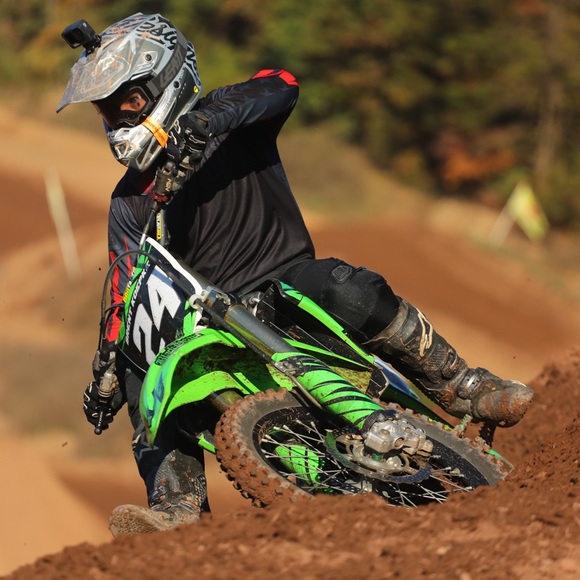Profile Picture of Brent Koepke (@monsterkawi24) on Poshmark