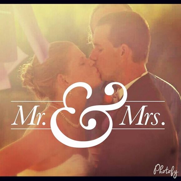 Sammantha Goodwell - Poshmark Profile Picture of Sammantha Goodwell (@samm2005) on Poshmark