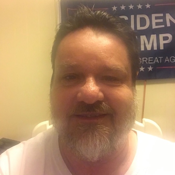 Profile Picture of David Reaume (@drwyandotte) on Poshmark