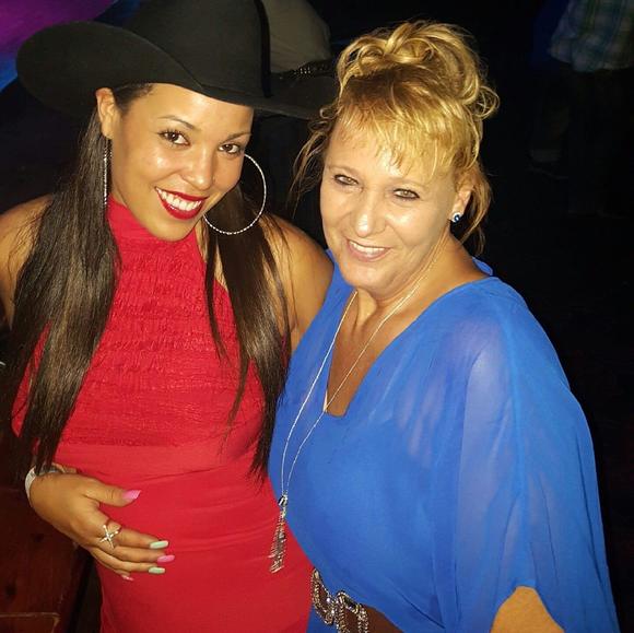 Profile Picture of Tracie Cannon (@traciecannon94) on Poshmark