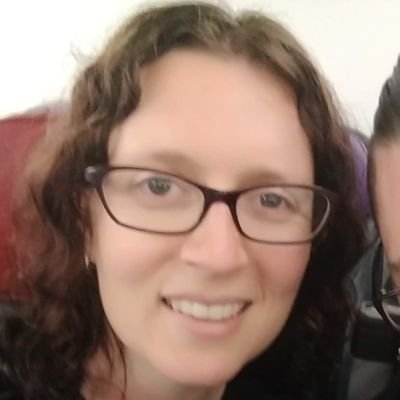 Profile Picture of Danielle Leigh (@Motherof_Plants) on Twitter