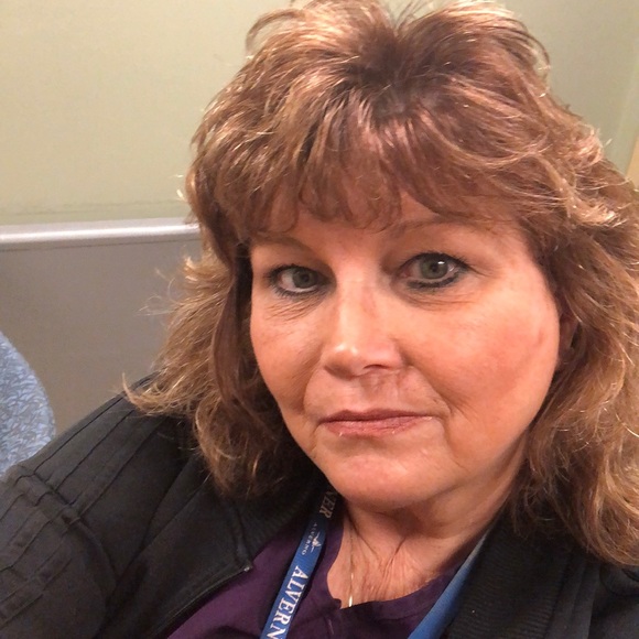 Profile Picture of Stacy Dougherty (@stacyd1018) on Poshmark