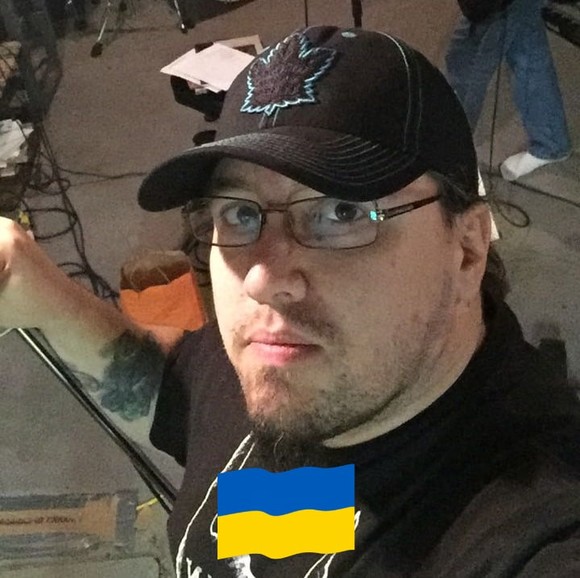 Profile Picture of Robert Nevitt (@thyanimator) on Poshmark