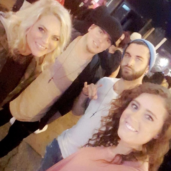 Profile Picture of David Barlow (@dbarlow623) on Poshmark